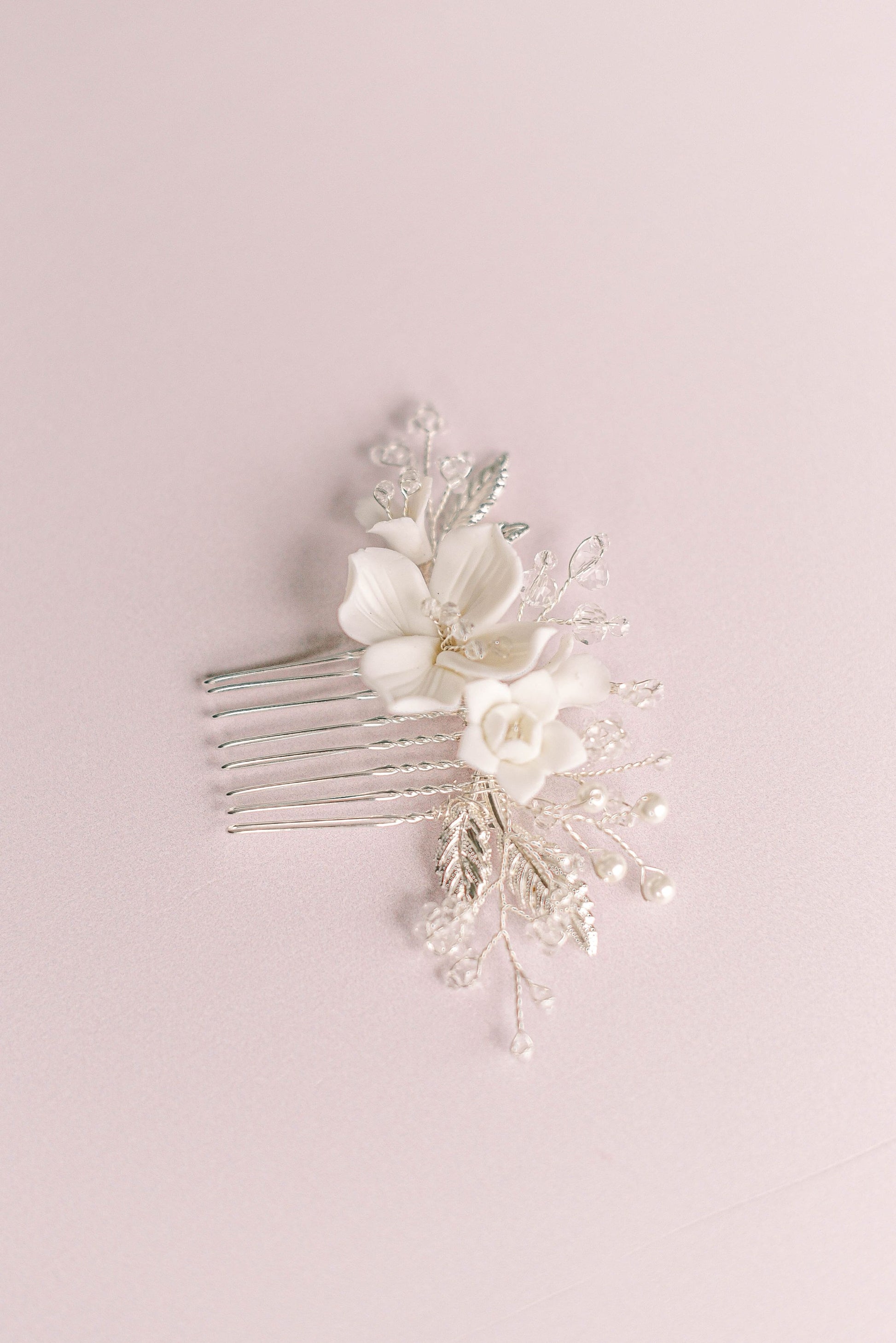 Silver bridal hair comb with porcelain flowers