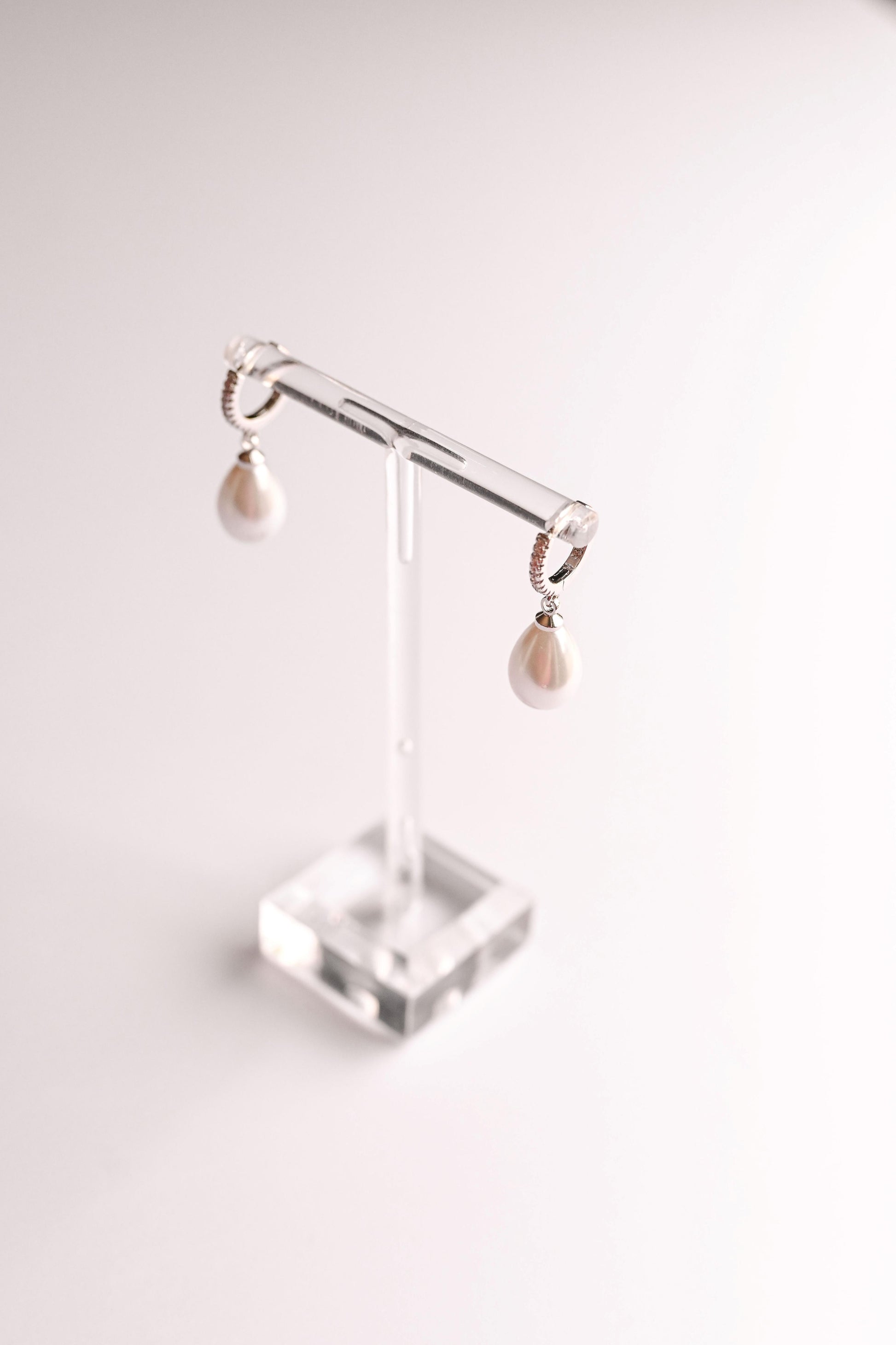 Silver bridal hoop earring with cubic zirconia and a faux pearl