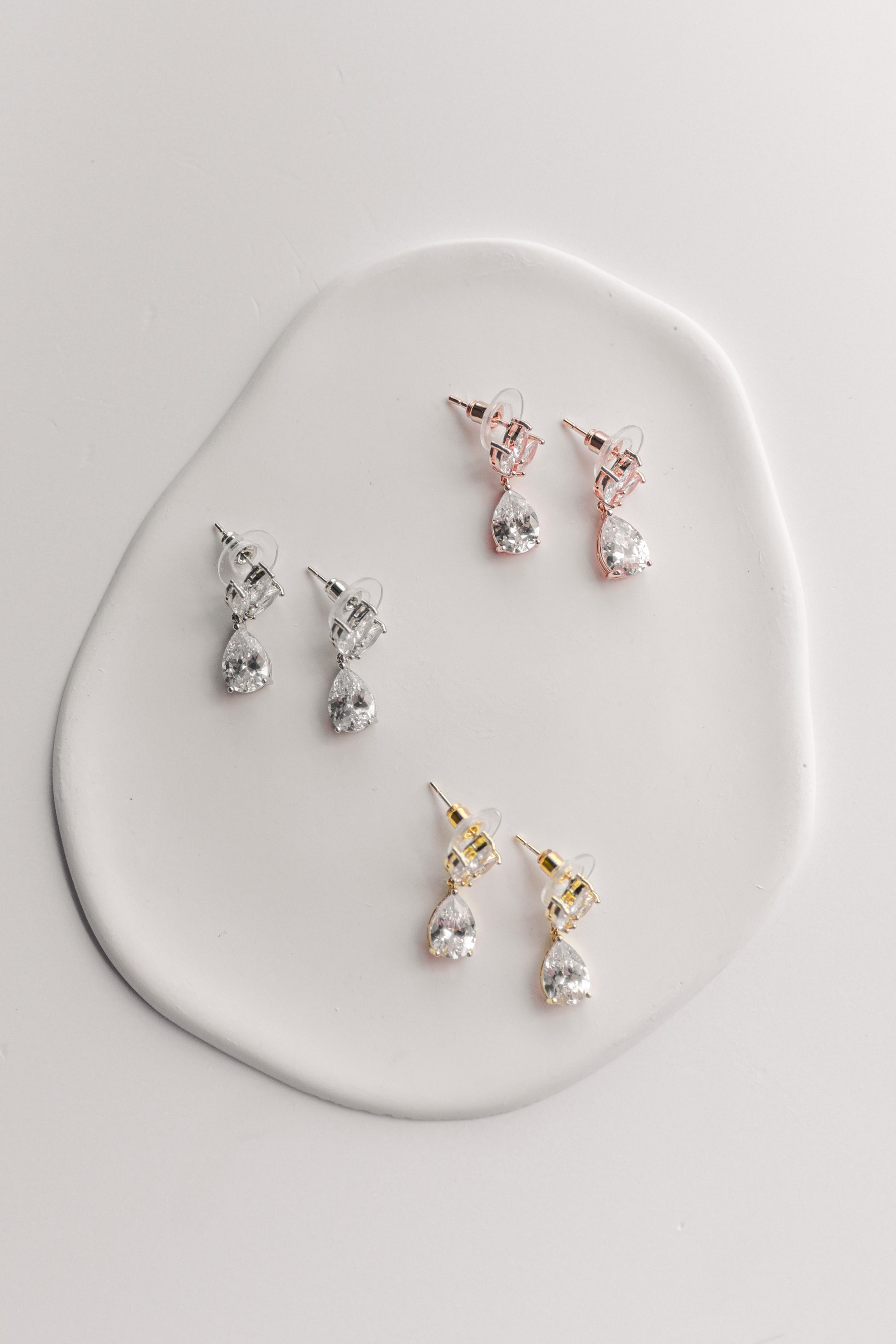 Bridal earring available in silver, gold and rose gold