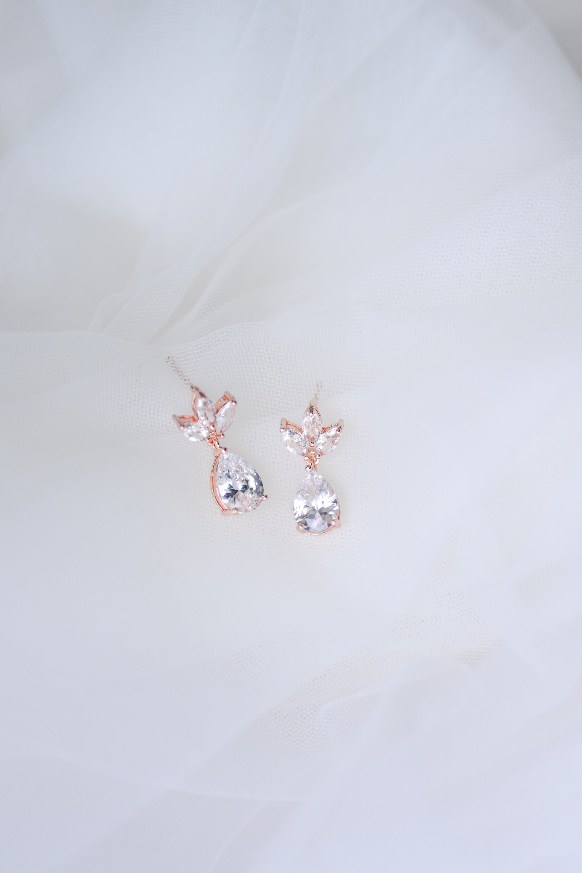 Rose gold cubic zirconia bridal earring