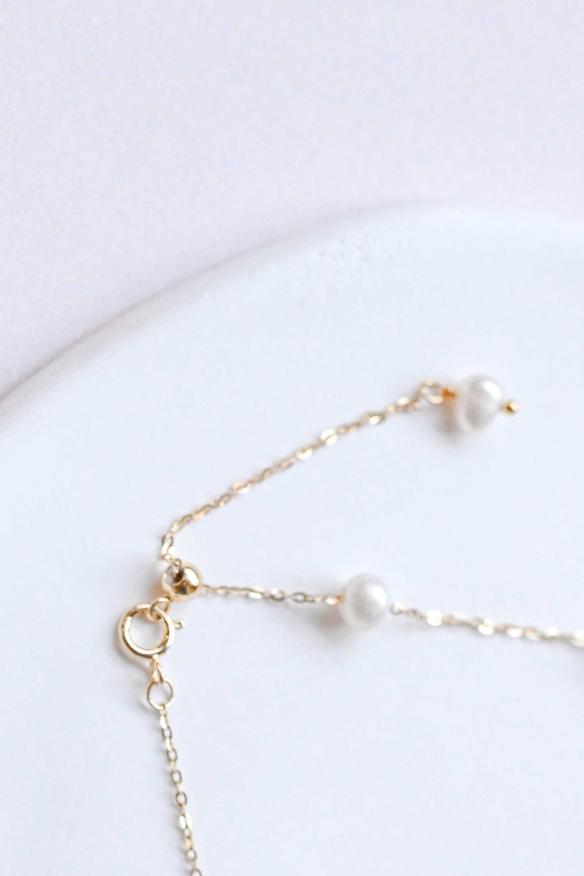 Adjustable bracelet clasp