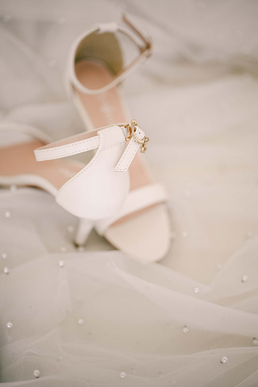 Ivory bridal kitten heel