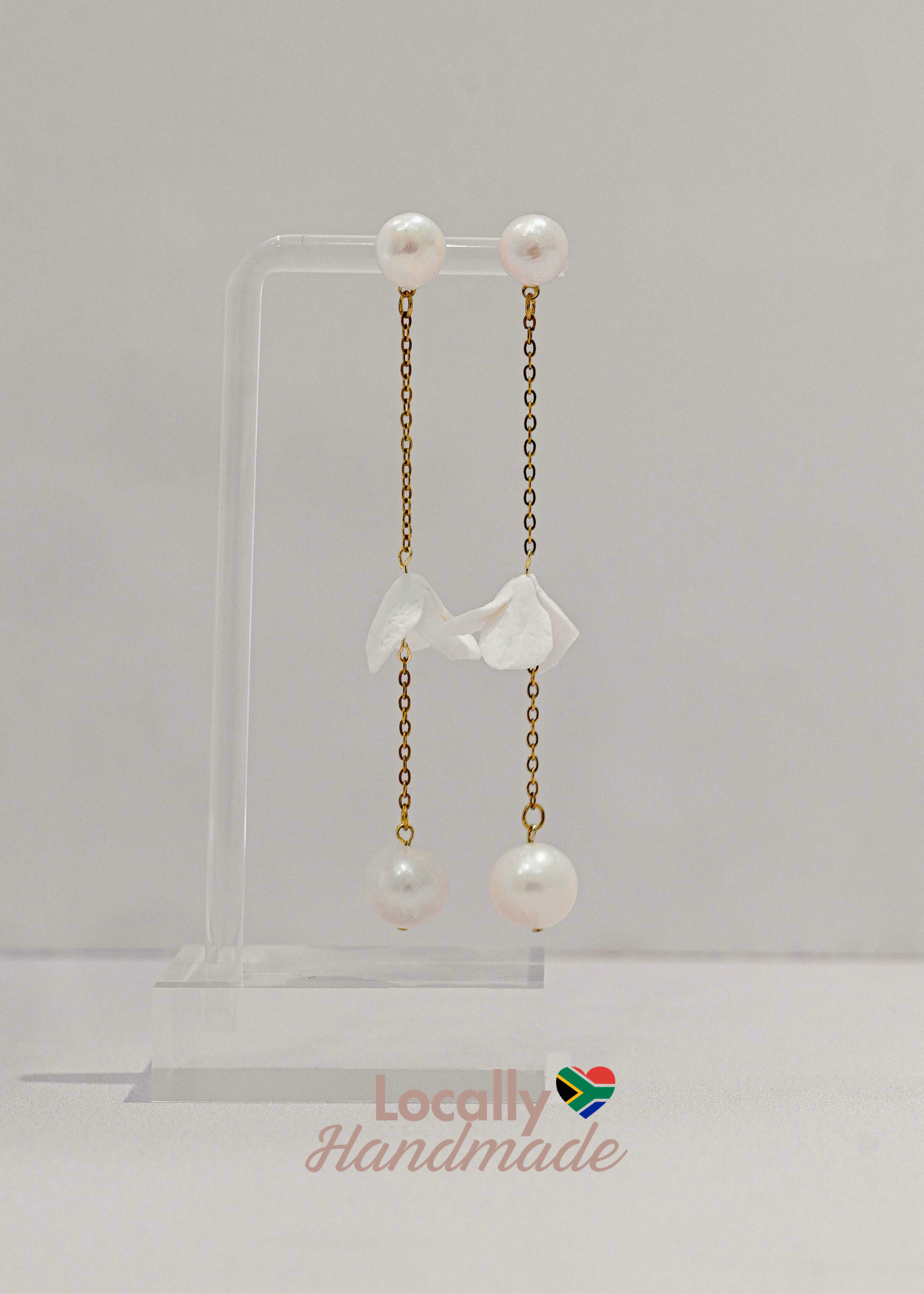 Freshwater pearl and clay flower bridal earring