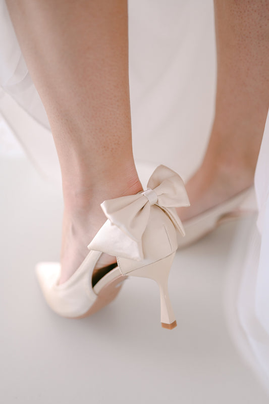 Beige bridal heels with satin bows