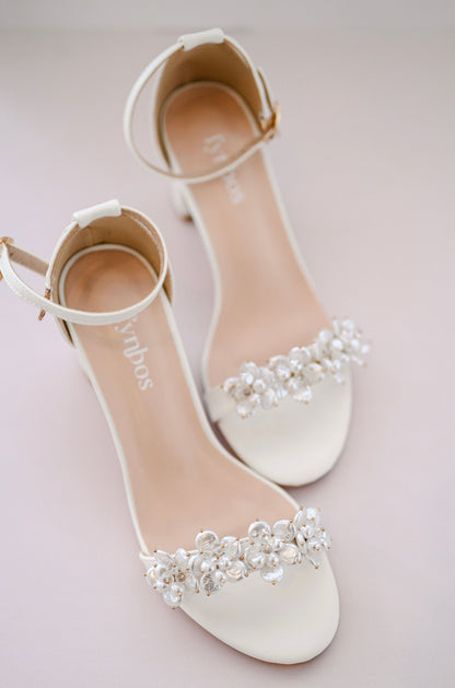 Bridal Block heel with faux baroque pearl cluster