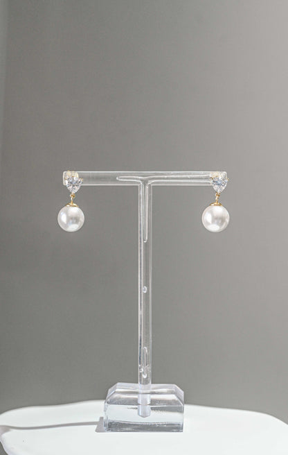 Sterling silver gold plated cubic zirconia earring with a drop pearl