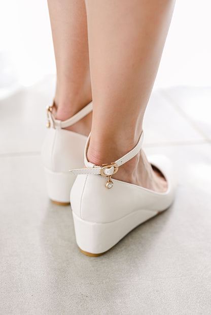 Bridal wedge heel