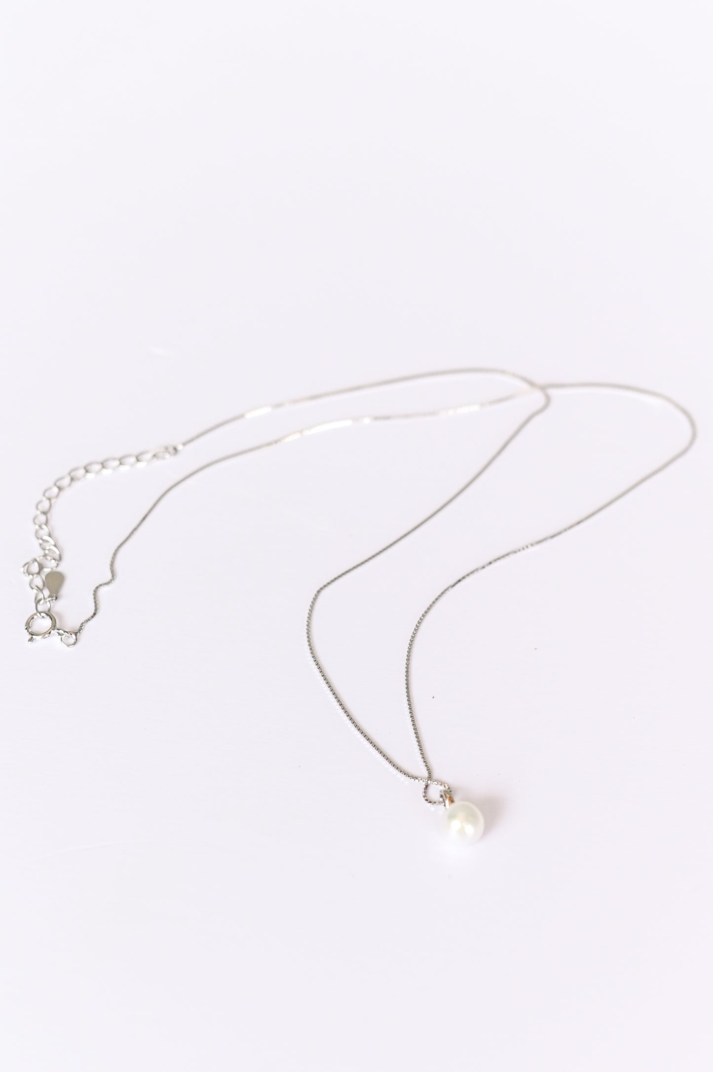 S925 Sterling silver necklace with one fresh water pearl