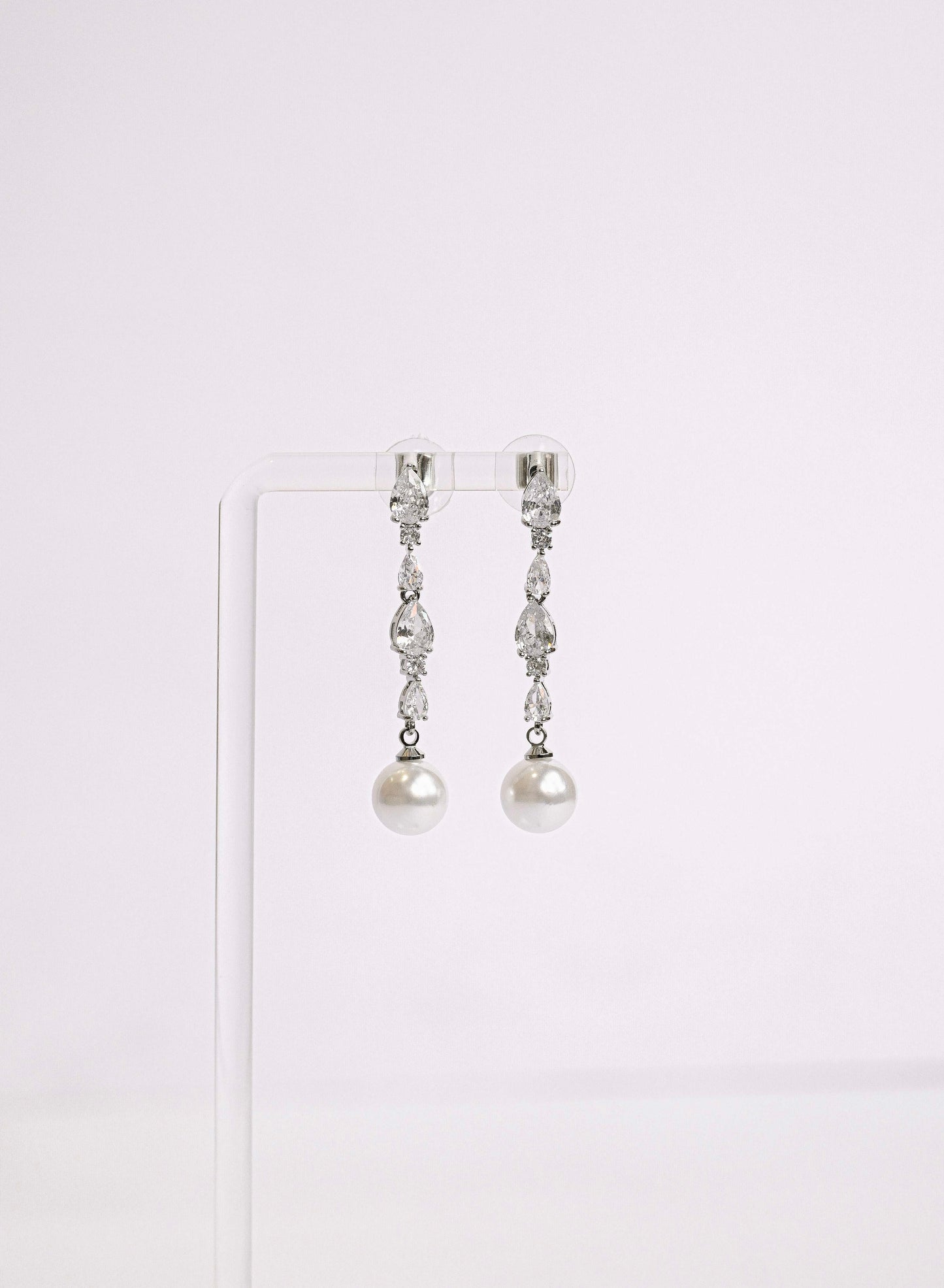 Cubic Zirconia bridal earring with a faux pearl