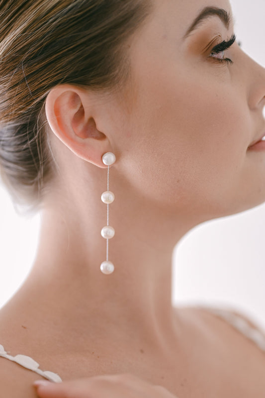String of 4 fresh water pearl bridal earrings