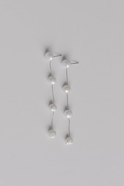 Silver string of 4 fresh water pearl bridal earrings