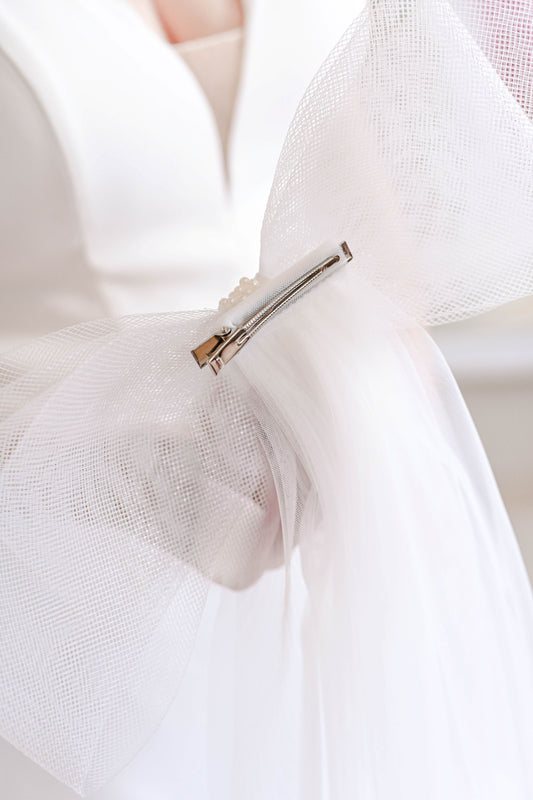 Veil clip